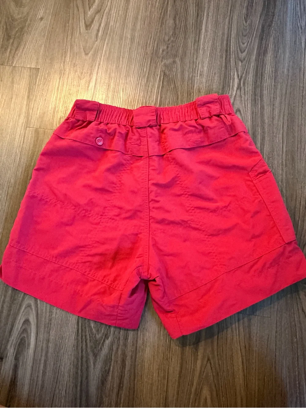 AFTCO Men’s 6” Fishing Shorts in Chili Red